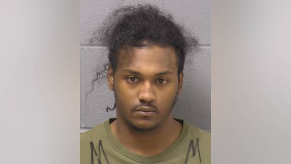 Joliet man sold cocaine at car wash, leading to the discovery of cash, drugs in motel room: prosecutors