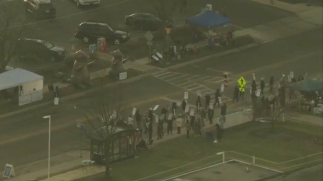 Nurses launch strike at Ascension Saint Joseph in Joliet