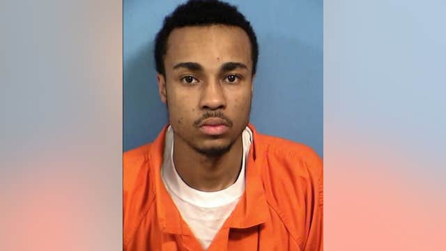 Cook County man gets prison sentence for terrifying armed robbery of cellphone store