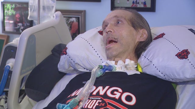 Former Bear Steve 'Mongo' McMichael reacts to Hall of Fame induction