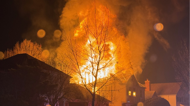 Vacant home in Buffalo Grove catches fire