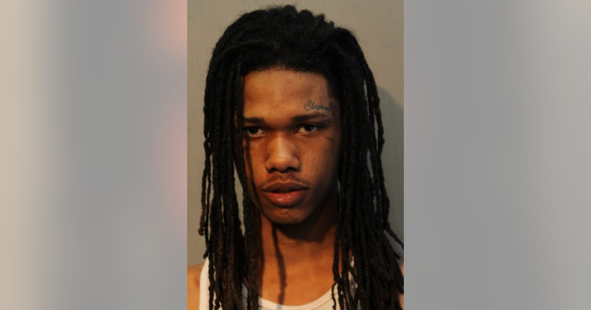 Chicago man charged in pair of armed carjackings in Hyde Park | FOX 32 ...