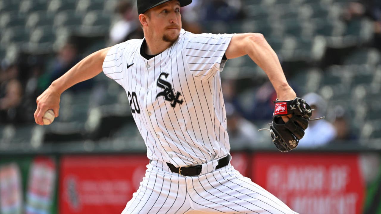 THE　TIGERS　2013 Miguel Cabrera home run leaves Tigers in awe