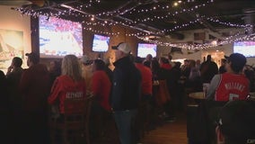 Illini fans in Chicago react to tough Elite Eight loss against UConn