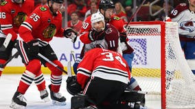 Zach Parise and Nathan MacKinnon star as the Avalanche pound the Blackhawks 5-0