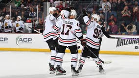 Blackhawks score 4 on power play, beat Coyotes 5-2 to end 22-game road losing streak