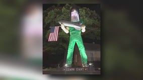 Iconic 'Gemini Giant' saved, will stay in Wilmington