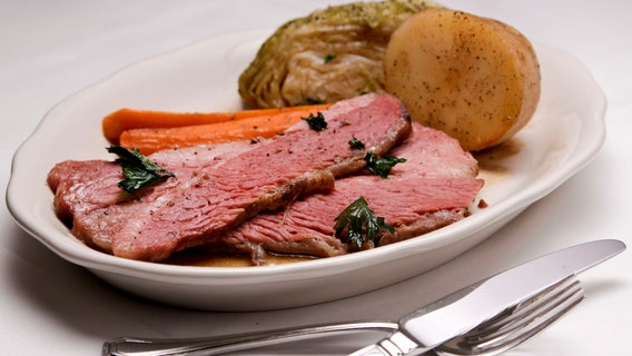 10 places to eat and drink on St. Patrick's Day in Chicago