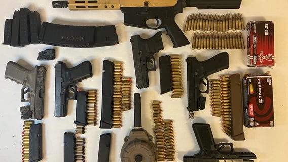 Teen gun trafficker, 2 others arrested after robbing undercover detective in Beach Park: officials