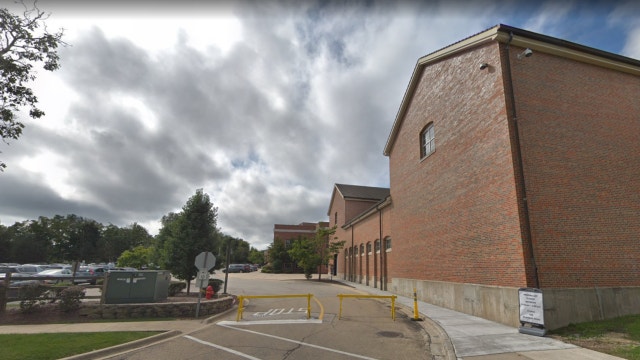 Food worker at Lake Forest HS fired for giving phone number to student