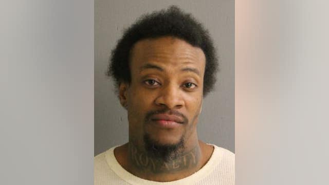 Chicago man charged in Roseland robbery