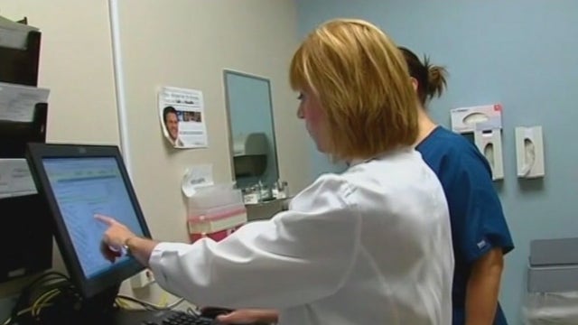 New Illinois health insurance proposal would ban 'junk insurance' and 'step therapy'