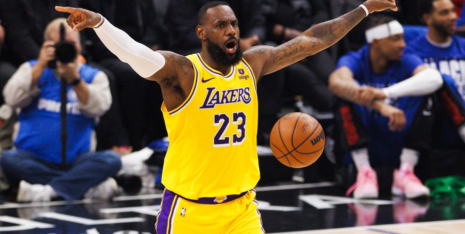LeBron James becomes first player in NBA history to score 40,000 points