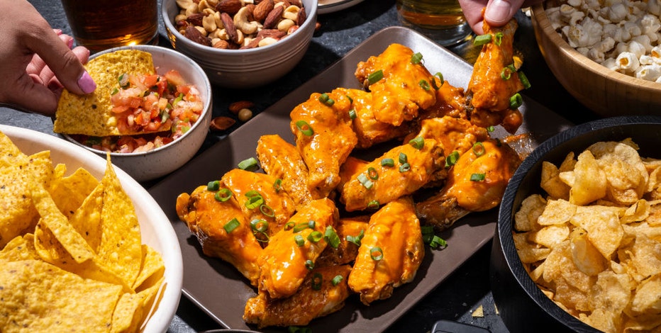 These are the top food deals for March Madness