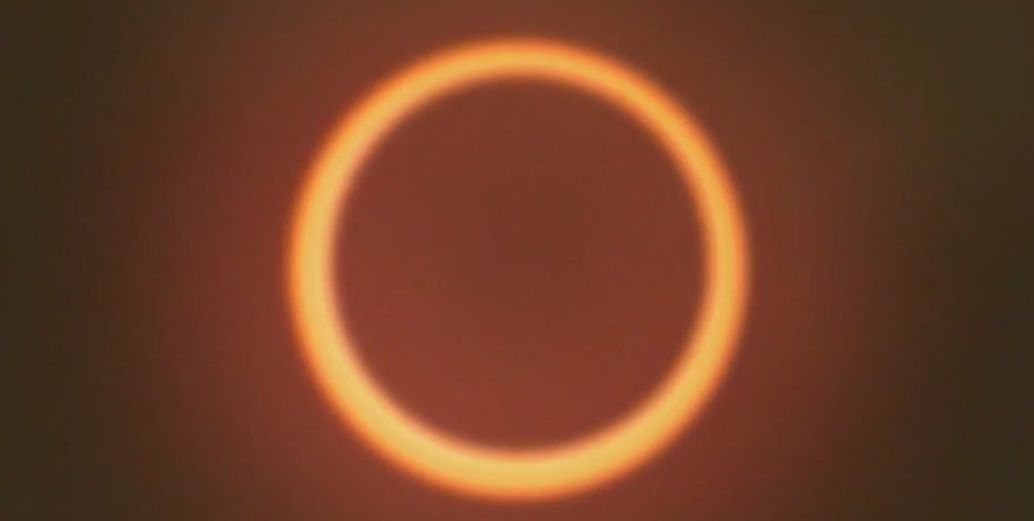 Total solar eclipse in Illinois: How to prepare for April's cosmic spectacle