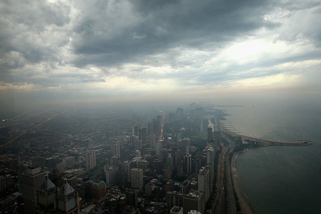 Chicago weather: Live updates as severe storms, hail sweep through the area