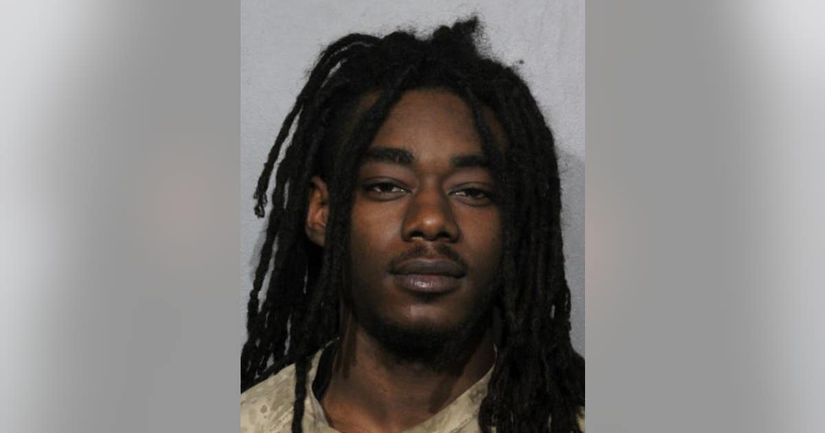 Chicago man arrested minutes after robbing woman on North Side: police ...