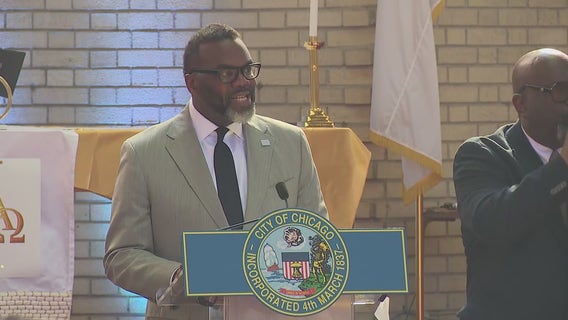 Chicago Earth Day: Johnson promotes green initiatives, federal funding for energy efficiency