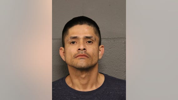 Chicago man tried to lure and abduct minor in suburb, police say