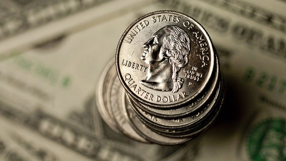 Thief targets coins from laundry, vending machines on Chicago's South Side