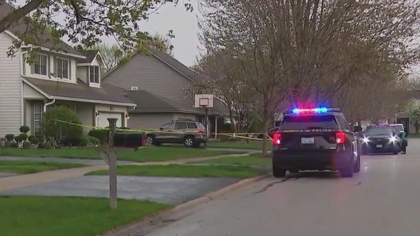 Robbery led to shooting in Naperville: Search continues for second suspect