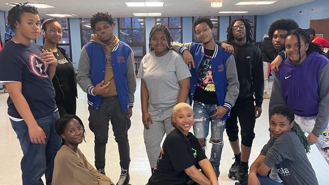 Roller skating club inspires South Side students to express themselves