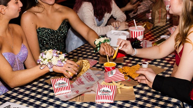 Portillo's? More like Promtillo's! High schoolers have a chance to win catered prom after-party