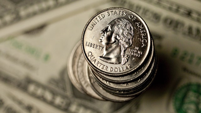 Thief targets coins from laundry, vending machines on Chicago's South Side