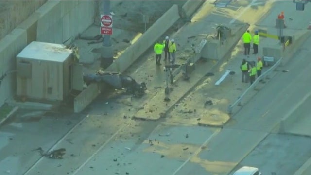 Jane Addams Tollway crash: 1 dead in fiery collision with toll plaza