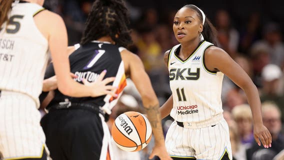 'Many ways that we can play': Behind the Chicago Sky's point guard battle this preseason