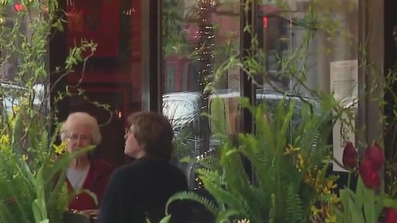 Outdoor dining season kicks off amidst political debate over Clark Street closure