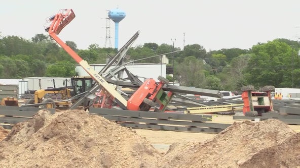 3 workers injured in Machesney Park construction collapse