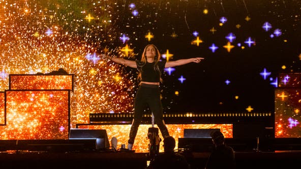 Jennifer Lopez cancels 'This Is Me... Live' Tour, including Chicago-area show