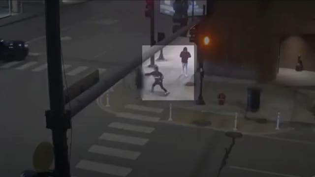 Video shows suspects wanted for robbing at least 5 victims in Chicago in under 30 minutes