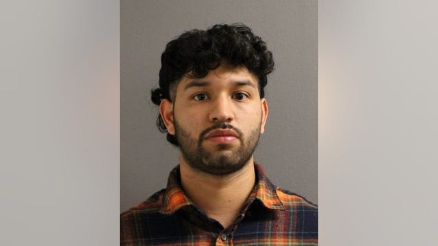 Chicago man struck IDOT employee with vehicle on I-90: ISP