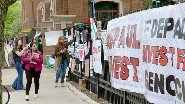 2 injured after protesters clash at DePaul University's Lincoln Park campus; situation has stabilized