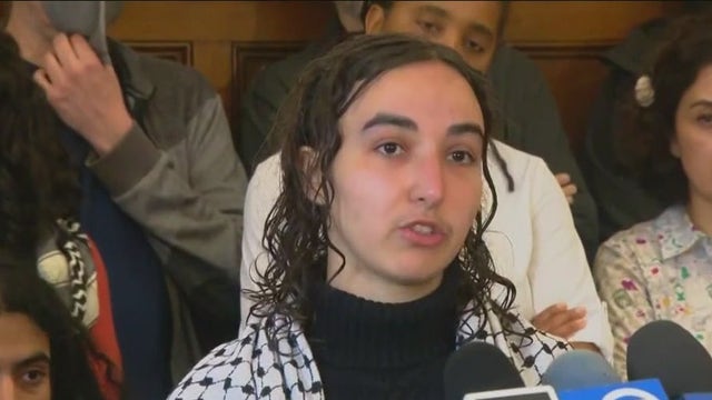 Protesters call out University of Chicago for tactics used to take down encampments: 'Afraid and hateful'