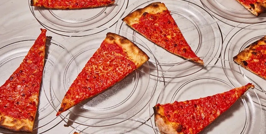 Quigley to DeLauro: Chicago's pizza 'better than anything they have' in New Haven