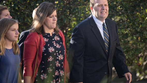 Supreme Court overturns ex-mayor’s bribery conviction, narrowing scope of public corruption law