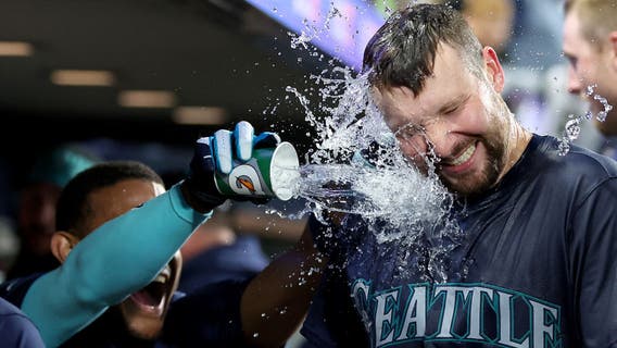 Raleigh hits walk-off grand slam as Mariners rally late to beat White Sox 8-4