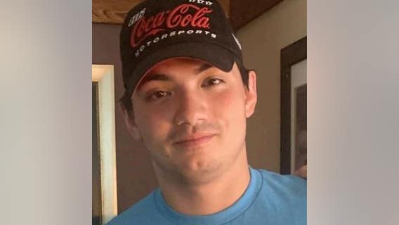 Search ongoing for man, 21, last seen on CTA Brown Line train on NW Side