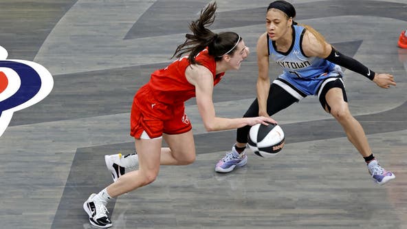 Chicago Sky coach responds to foul on Caitlin Clark by Chennedy Carter