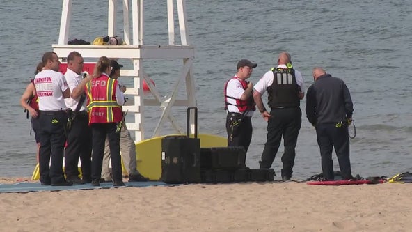 Evanston beaches shut down when it was believed a swimmer went missing