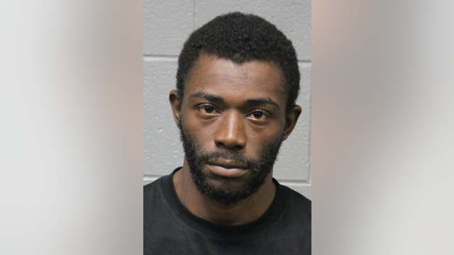 Chicago man arrested 40 minutes after allegedly robbing man downtown