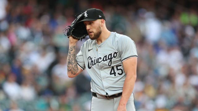 James Paxton leads the way as the Dodgers shut out the lowly White Sox 3-0