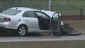 Deadly crash on Kennedy Expressway stalls traffic near O'Hare