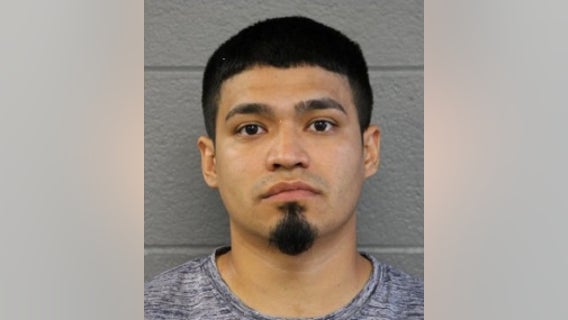 1 dead, 4 injured after Chicago man crashes into another vehicle while driving under the influence: police