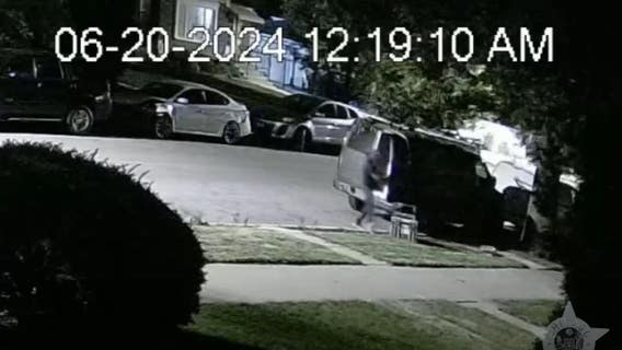 At least 14 thefts reported in Jefferson Park over 10 days: police