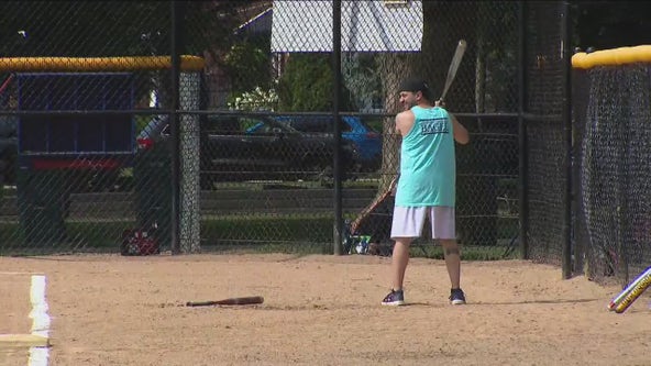 10th annual 'Papa Hops' charity softball tournament kicks off on Chicago's South Side
