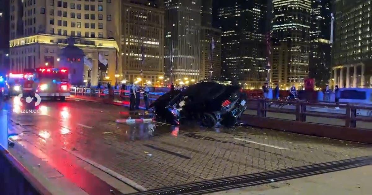 Woman crashes into median on Michigan Avenue after losing control of ...